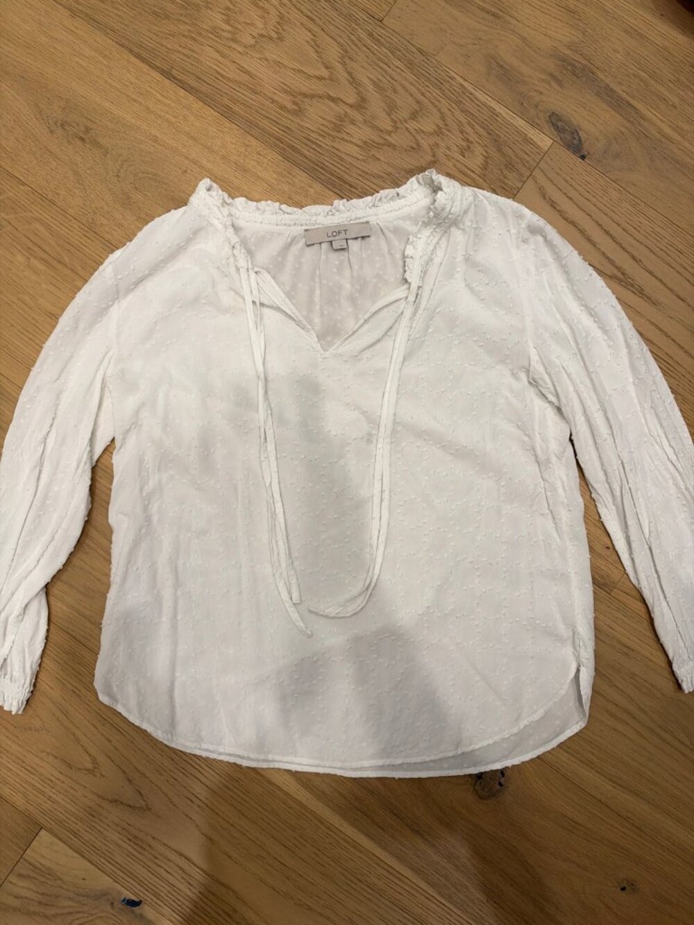 LOFT White Swiss Dot Tie-Neck Blouse Women's S